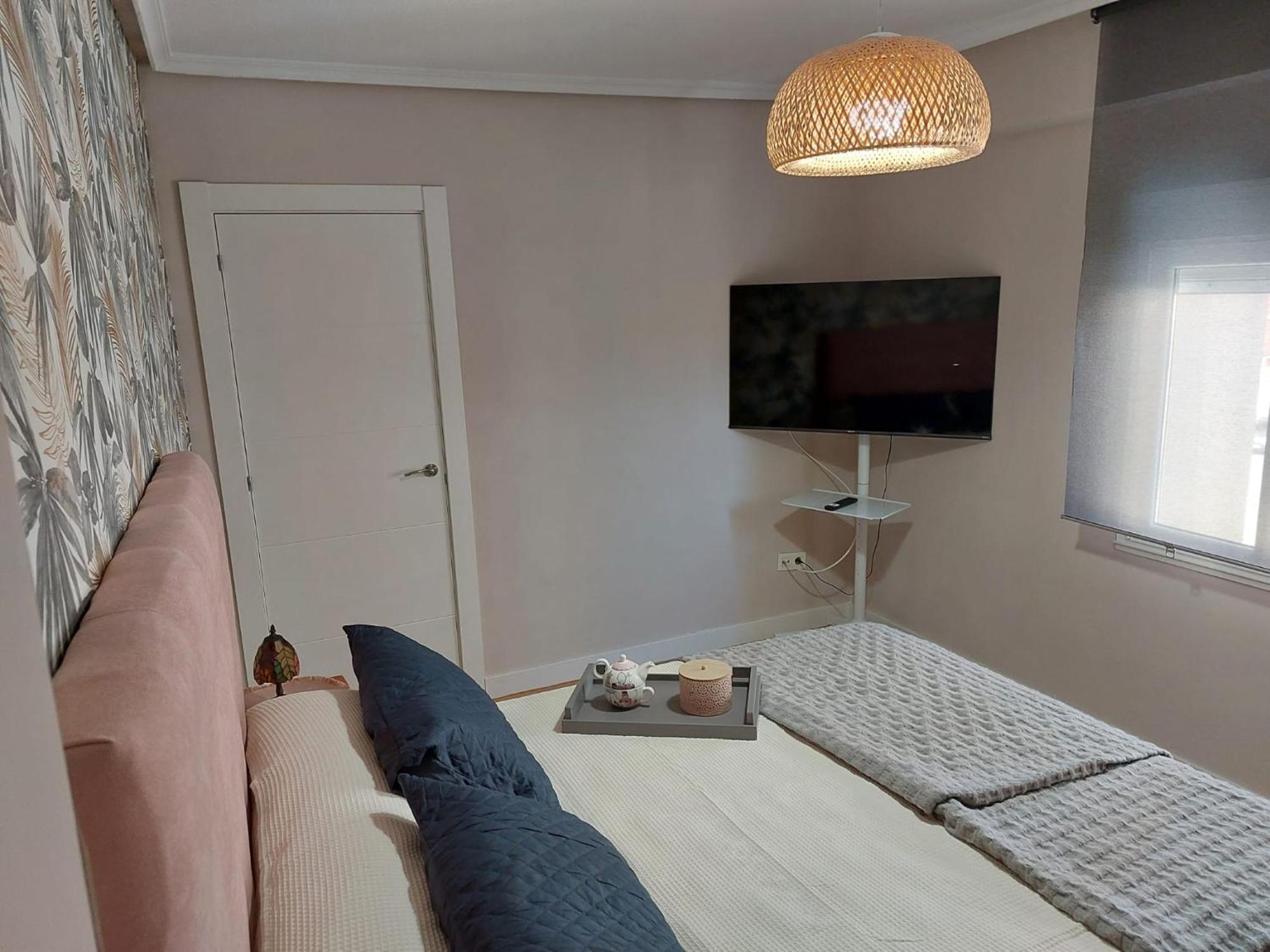 Piso En El Centro Apto 5 Personas Con Garaje Privado Avilés Exteriér fotografie